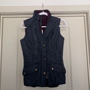 NWT Navy Barbour Cavalry Gilet Vest UK 10 US 6
